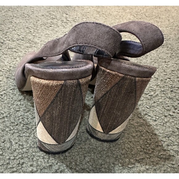 Pelle Moda Brown Suede‎ Open-Toe with Strap, 4.5 Inch Heels Size 8.5 Stiletto - Picture 4 of 9